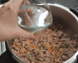 Foto del paso 3 de la receta: Lasaña boloñesa en olla express