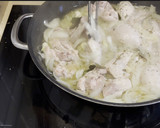 Foto del paso 3 de la receta: Contramuslos de pollo al cava