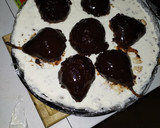 Foto del paso 9 de la receta: Cheesecake de peras al borgoña y cascaritas de pomelo