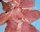 Foto del paso 1 de la receta: Solomillo de cerdo con salsa y patatas fritas