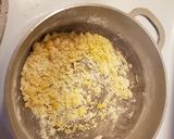 A picture of step 4 of Fried Porkchops with country gravy.