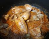 Foto del paso 16 de la receta: Cazuela de calamares rellenos de pimiento asado y huevo codorniz