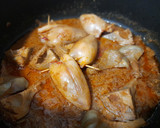 Foto del paso 16 de la receta: Cazuela de calamares rellenos de pimiento asado y huevo codorniz