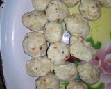A picture of step 2 of Yam balls.