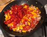 Une image de l'étape 18 de Gratin de légumes multicolores au lard, emmental et persil.