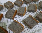 Foto langkah ke 9 dari resep Ogura Cake Tepung Ketan Hitam.