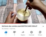 Foto langkah ke 2 dari resep Resep cake muffin coklat.