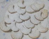 Foto langkah ke 8 dari resep Puteri Salju Kacang Almond.