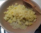 Foto del passaggio 3 della ricetta Frico morbido