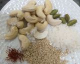 A picture of step 1 of Whaite chicken qorma.