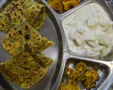 A picture of step 4 of Lauki quinoa parantha.