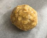 A picture of step 8 of Nutella Stuffed Oatmeal Cookies.