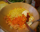 Foto del paso 8 de la receta: Ensalada de zanahoria, choclo y huevo