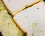 A picture of step 7 of Egg 🥚 Sandwich 🥪 with Mozzarella cheese 🧀.