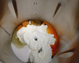 Foto del paso 2 de la receta: Bizcocho de yogur y frutas en robot cocina