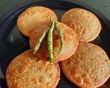 शेगाव कचोरी (Shegaon kachori recipe in marathi) रेसिपी स्टेप 2 फोटो