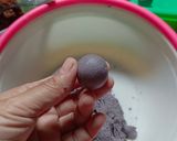 Foto langkah ke 3 dari resep Klepon Ketan Hitam.