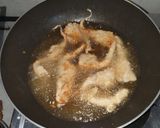Foto langkah ke 4 dari resep Jamur tiram goreng tepung.