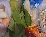 Foto langkah ke 1 dari resep Tom yum bakso seafood.