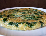 Foto del paso 6 de la receta: Tortilla de espinacas baby y jamón serrano