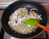 Foto del paso 4 de la receta Bechamel para canelones sin queso
