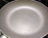 A picture of step 6 of Veg Cheese Paneer Pan Pizza.
