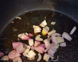 Foto del passaggio 2 della ricetta Schiscetta con cavolo cinese e salsiccia salva cena 💥