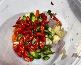 Foto langkah ke 2 dari resep Tumis Kiam Chai (Sayur Asin).