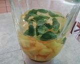 Foto del paso 1 de la receta: Agua de hierbabuena y piña
