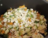 A picture of step 2 of Zucchini, Squash Blossom, Mushroom, and Corn Soup.
