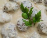 A picture of step 8 of Swedish (IKEA) meatballs 😍.