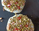 સ્પાઉટસ ઉત્તપમ (Sprouts Uttapam Recipe In Gujarati) રેસીપી સ્ટેપ4ફોટો
