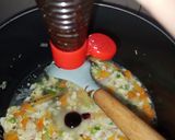 Foto langkah ke 5 dari resep Orak Arik Telur Wortel dan Enoki.