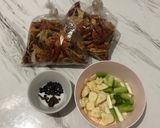 Foto langkah ke 1 dari resep 17. Chilli Oil untuk Dimsum.