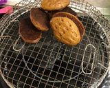 A picture of step 9 of Christmas cookies dipped in honey, aka melomakarona.