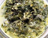 Foto langkah ke 6 dari resep Sayur Daun Singkong Bumbu Kuning.