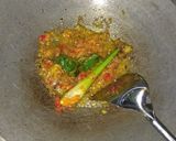 Foto langkah ke 5 dari resep Usus Ayam Bumbu Pedas.