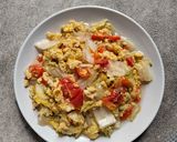 Foto langkah ke 3 dari resep Tumis Telur dan Sawi Putih.