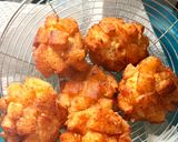 Foto langkah ke 5 dari resep Bola-Bola Ayam Udang.