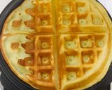 Hình bước làm 6 của món Vào bếp cùng con: Bánh tổ ong kiểu Bỉ (belgian waffle)