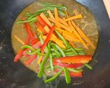 Foto del paso 5 de la receta: Gambas langostineras al curry rojo