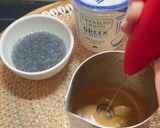 दही चिया टिरामिसु (Yogurt Chia Tiramisu) रेसिपी चरण 2 फोटो