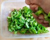 Foto langkah ke 3 dari resep Tumis Pare Pedas Cabe Setan dan Ebi Sedap Yummy dan Gak Pahit.