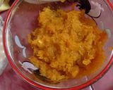 Foto langkah ke 1 dari resep Roti Manis Labu Kuning Isi Coklat.