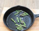 A picture of step 4 of Prawn and Asparagus Risotto.