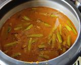 A picture of step 5 of Drumstick curry.