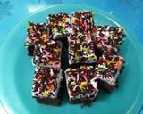 Foto langkah ke 8 dari resep Fibery Choco Cake.
