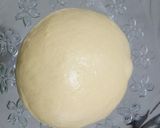 Foto langkah ke 2 dari resep Pizza Mini Simple dan Empuk ala Sukma.