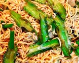 Hình bước làm 2 của món Đậu Hủ+Đậu Rồng+Mì Gói Xào Chay