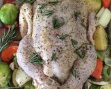 Foto langkah ke 1 dari resep Roasted Chicken with Vegetables and gravy.
